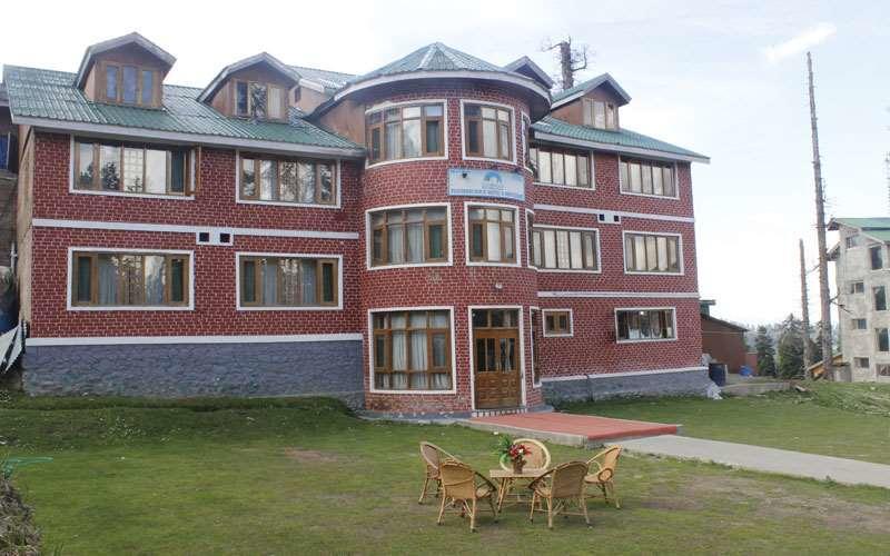 Fluorescence Hotel And Restaurant Gulmarg Esterno foto